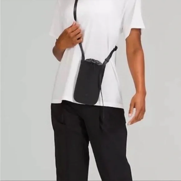 crossbody sling bag lululemon Sling Crossbody Bag